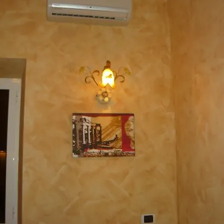 Dora's House