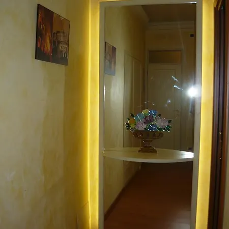 Dora's House * Řím